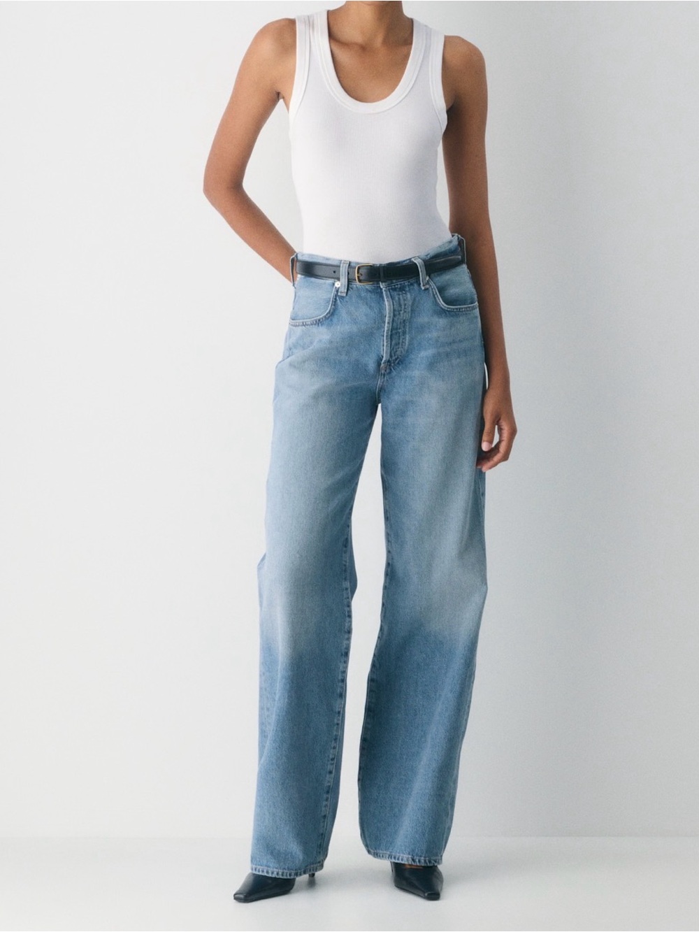 Citizens Of Humanity Annina Light Blue Wide-Leg Jean in colour Muese